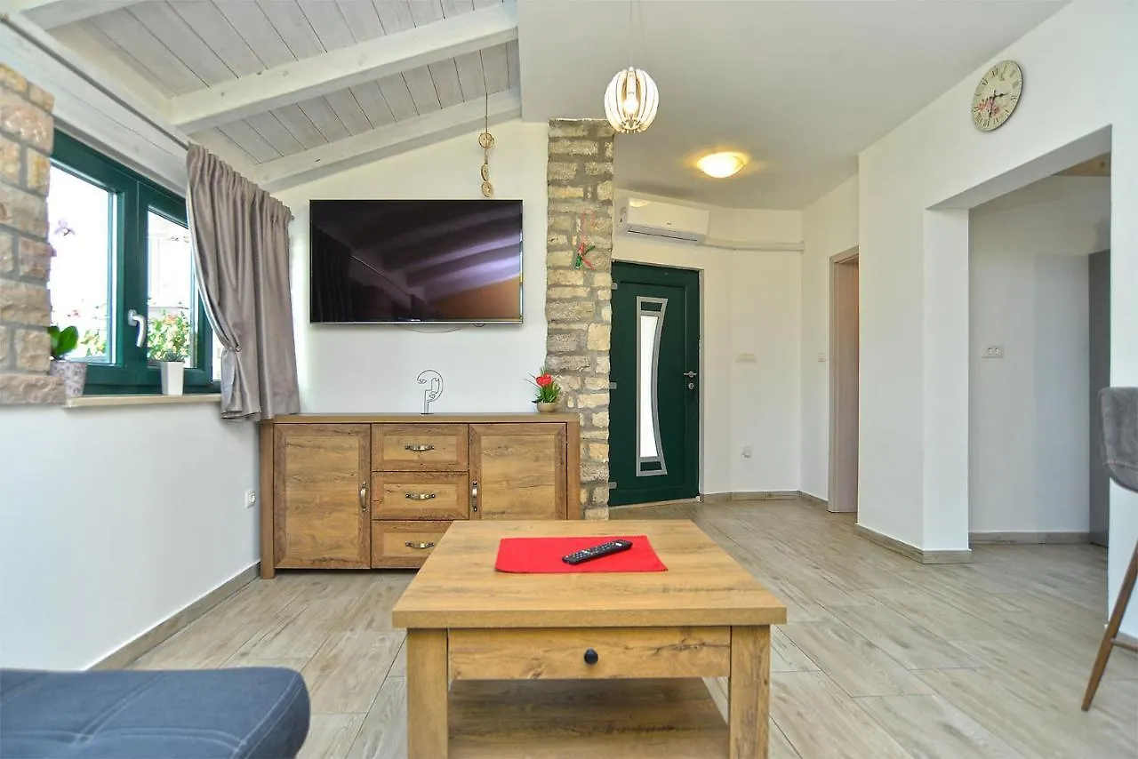 Nyaraló House Marta 2157 Villa Žminj